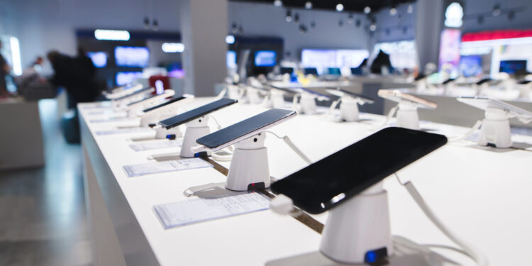 Neue Handy-Regeln ab 20. Juni: Mehr Umwelt-Infos, längere Lebensdauer und DUH-Kontrollen angekündigt!